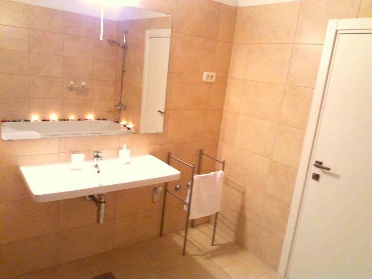 Apartments Mestrovic Lopar Dış mekan fotoğraf