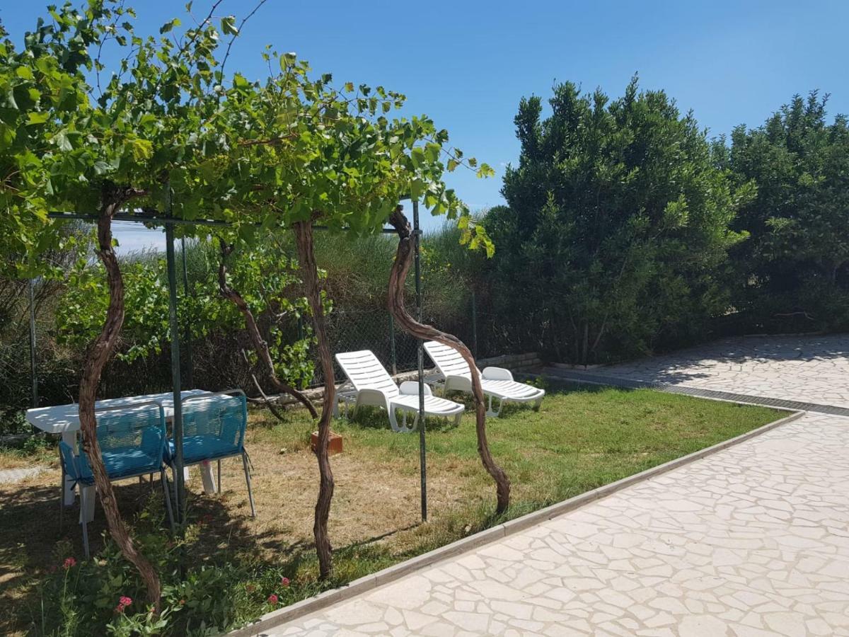 Apartments Mestrovic Lopar Dış mekan fotoğraf